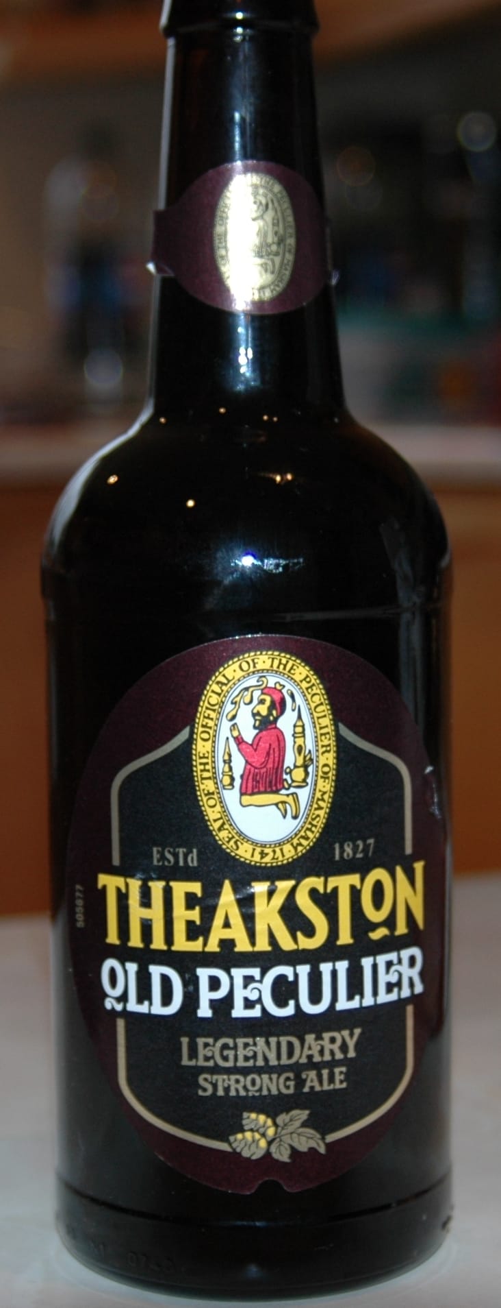 Photo de Theakston Old Peculier, Old Ale Royaume-Uni 5.6% — brassée par T&R Theakston