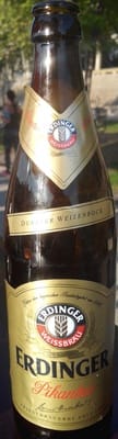Photo de Erdinger Pikantus, Weizen Doppelbock Allemagne 7.3% — brassée par Erdinger Weißbräu